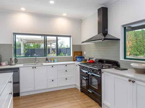 88 Kuratawhiti Street, Greytown