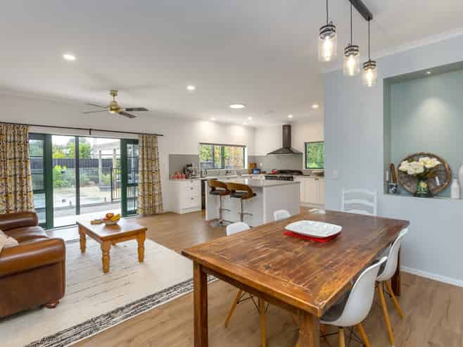 88 Kuratawhiti Street, Greytown