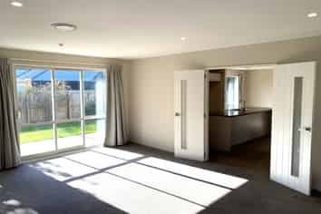 32 Kenwyn Avenue, Saint Albans