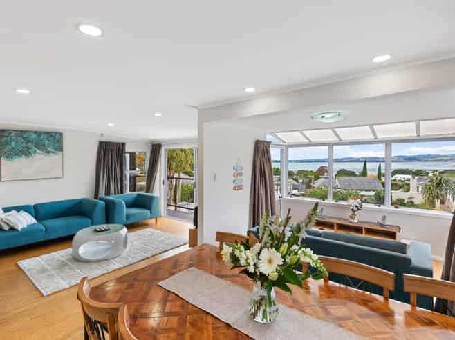 74 Churchill Road, Cockle Bay