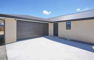 32 Hilton Drive, Amberley