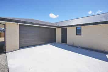 32 Hilton Drive, Amberley