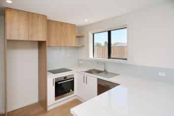 32 Hilton Drive, Amberley