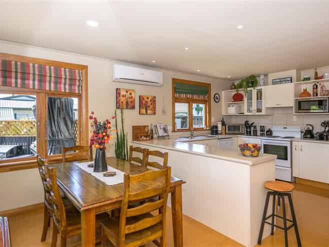 78 McLauchlan Street, Springlands