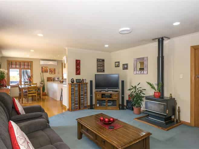 78 McLauchlan Street, Springlands