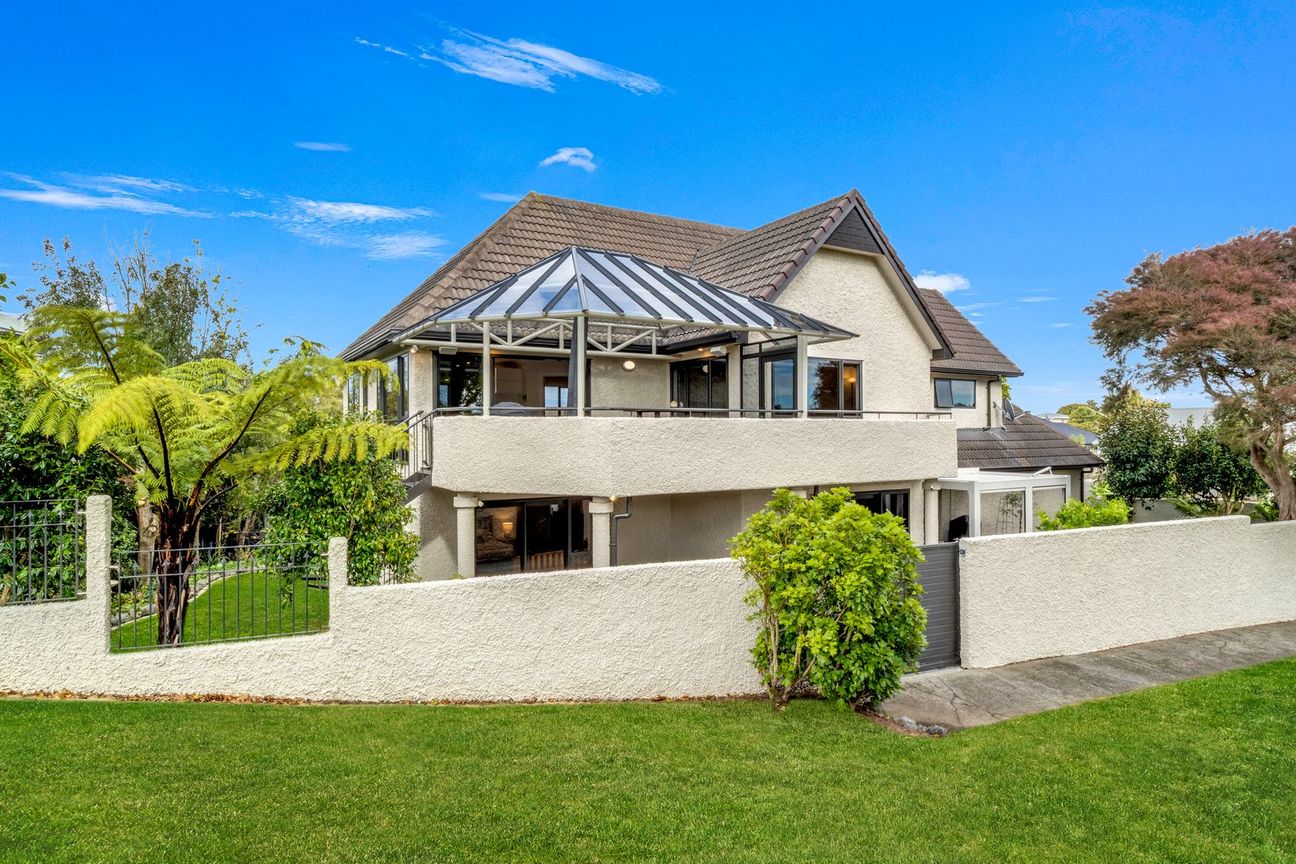 EXCEPTIONAL VIEWS WITH EXCEPTIONAL LIVING - Ansicht 5