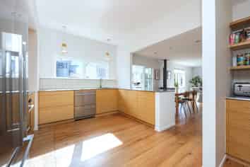 1/33 West Coast Road, Glen Eden