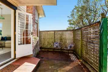 61A Severn Street, Island Bay