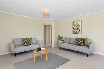 77A Lake Crescent, Hamilton Lake