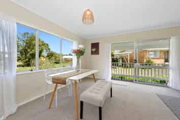 77A Lake Crescent, Hamilton Lake