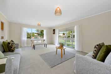 77A Lake Crescent, Hamilton Lake