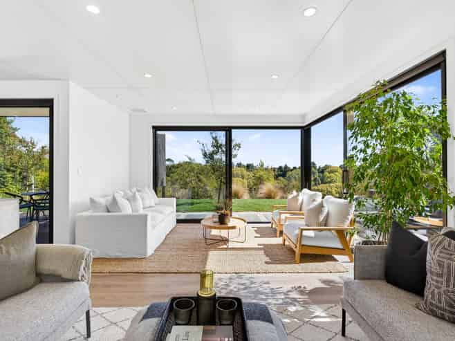 248 Durham Drive, Havelock North