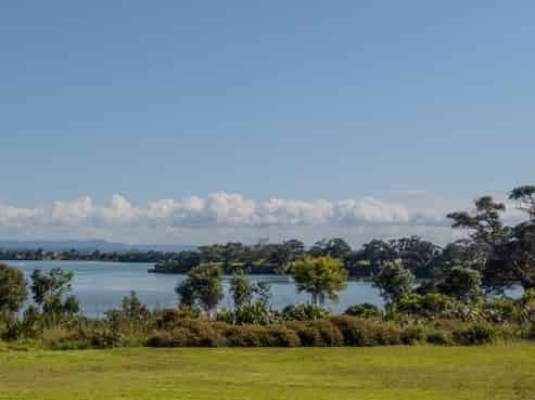 65 Tahuna Minhinnick Drive, Glenbrook
