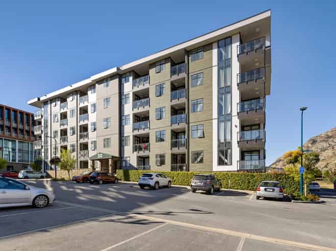 007/30 Red Oaks Drive, Frankton