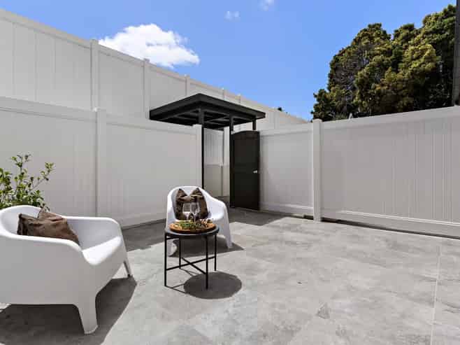 7/2  Upper Queen Street, Auckland Central