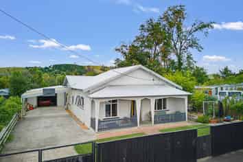 9 Ruataniwha Street, Waipawa