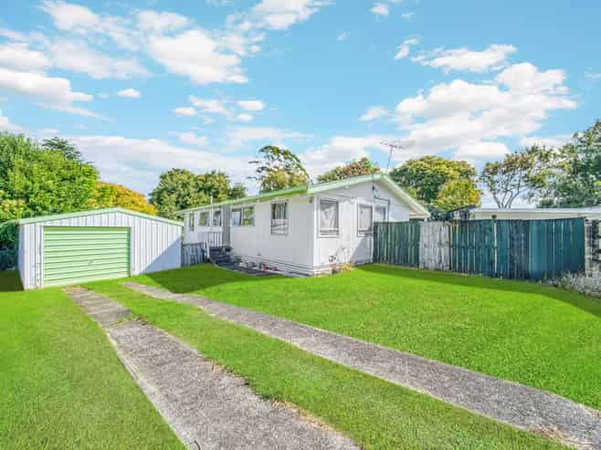 23 Chrisarda Place, Papakura