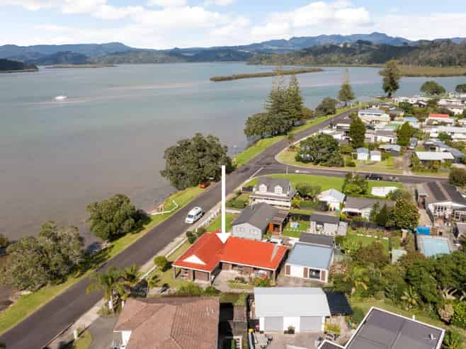 27 Robinson Road, Whitianga