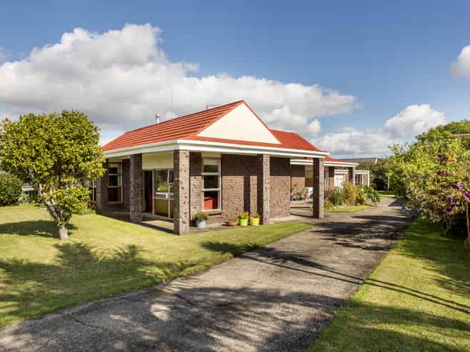 27 Robinson Road, Whitianga