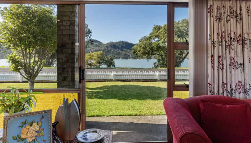 27 Robinson Road, Whitianga