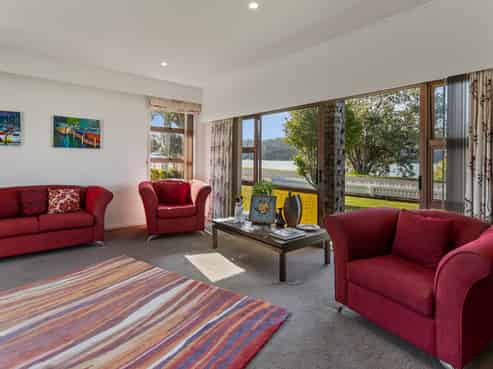 27 Robinson Road, Whitianga