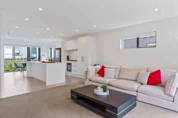 23 Whimbrel Road, Flat Bush