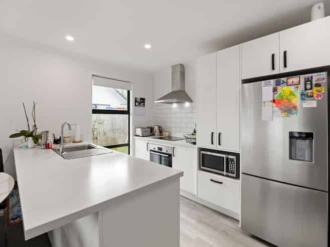 3/9 Steele Road, Forest Lake