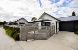 3/9 Steele Road, Forest Lake