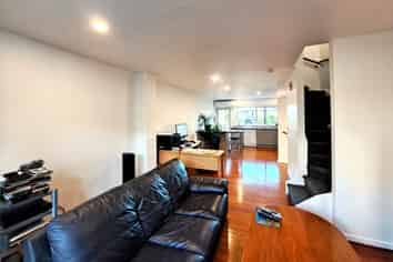 D/202 Hinemoa Street, Birkenhead