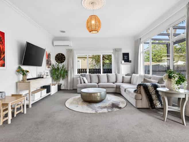 77 Gordon Street, Masterton