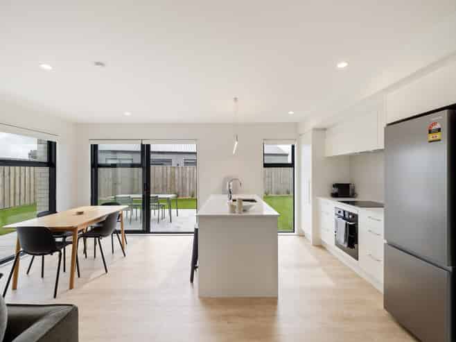 11-17 Greig Crescent - Lifestyle Villas, Amberley