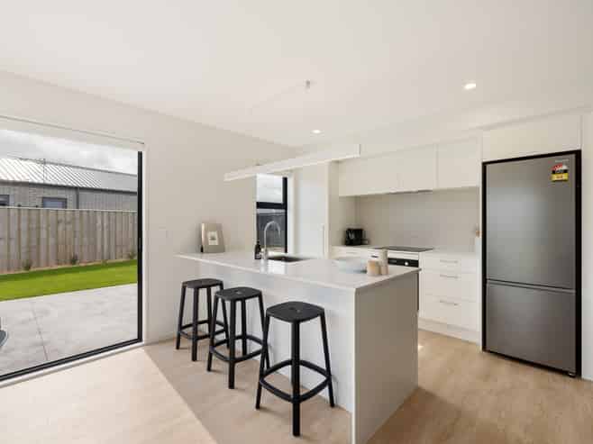 11-17 Greig Crescent - Lifestyle Villas, Amberley