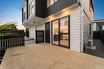 13a Tabitha Crescent, Henderson