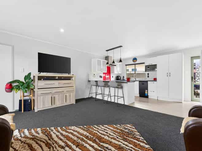 11C School Road, Tuakau