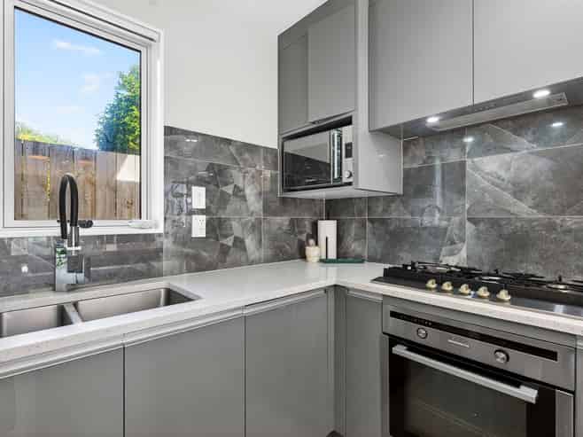 12B Fernaig Street, Papakura