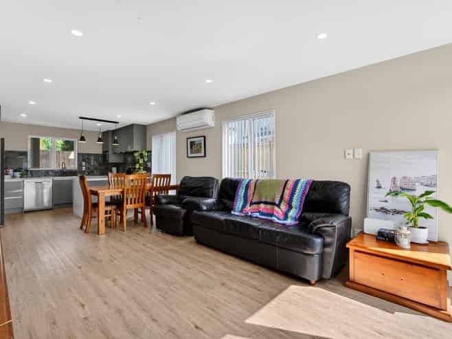 12B Fernaig Street, Papakura