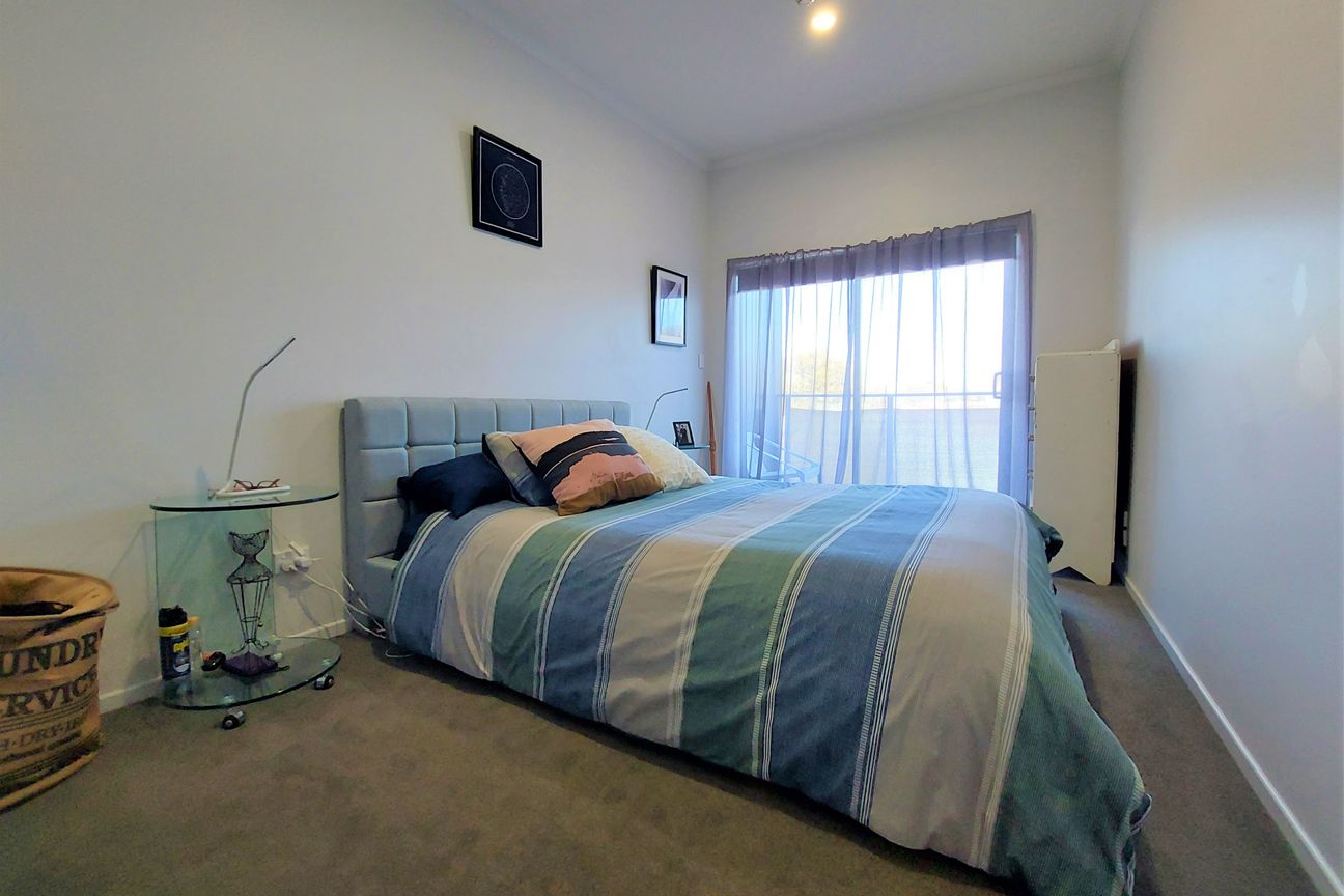 Stylish Space, Simple Life - Vista 6