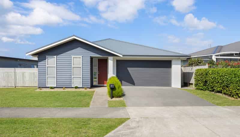 31 Kukuwai Avenue, Red Beach