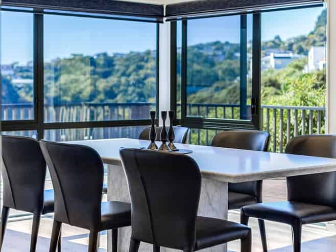 8 Glengavel Grove, Papakowhai