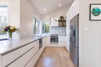 183 Rosetta Road, Raumati Beach