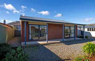 1 Brookfield Place, Redwoodtown