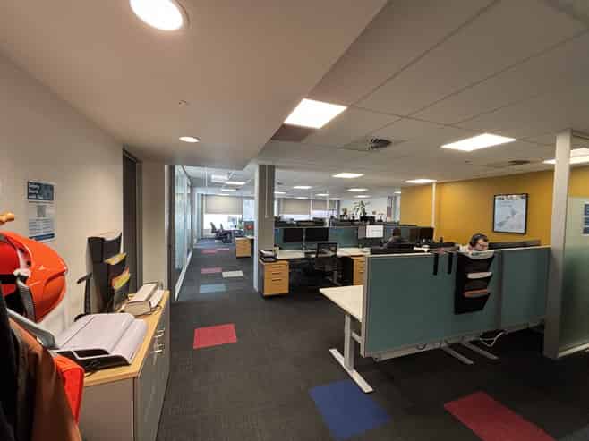 Premium Johnsonville Office – Scale & Parking