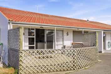 6/461 Main South Road, Hornby