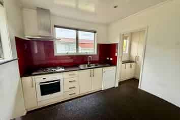 10 Athenic Avenue, Lynfield