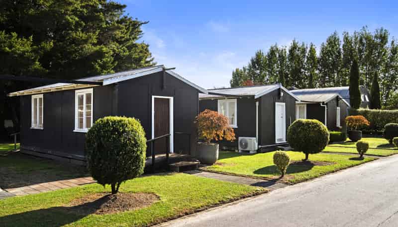50 Parish Line Road, Clevedon