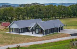 22 Riverside Way, Clevedon