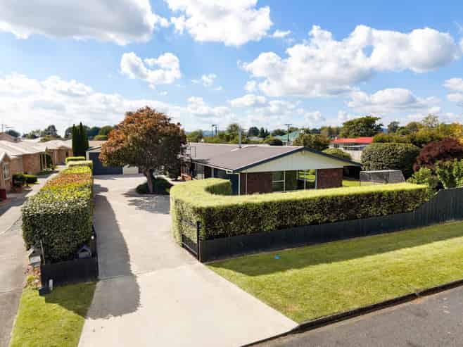 82 Williams Street, Cambridge