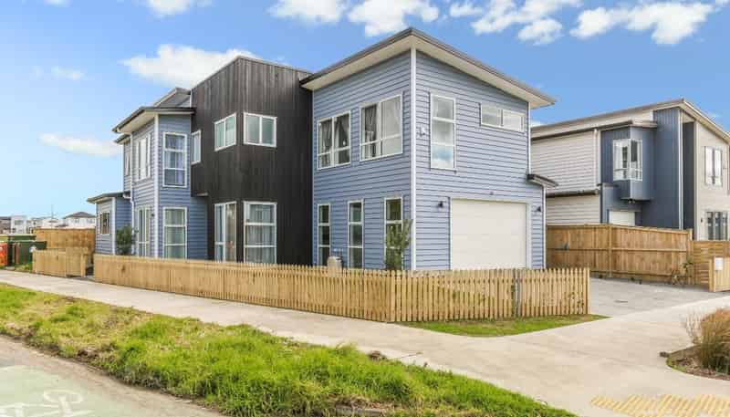 2 Kokowai Parade, Hobsonville