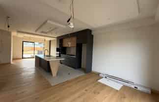 Unit 5/89 Otuwairoa Esplanade, Papakura