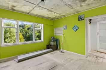 52 Moana Road, Kelburn